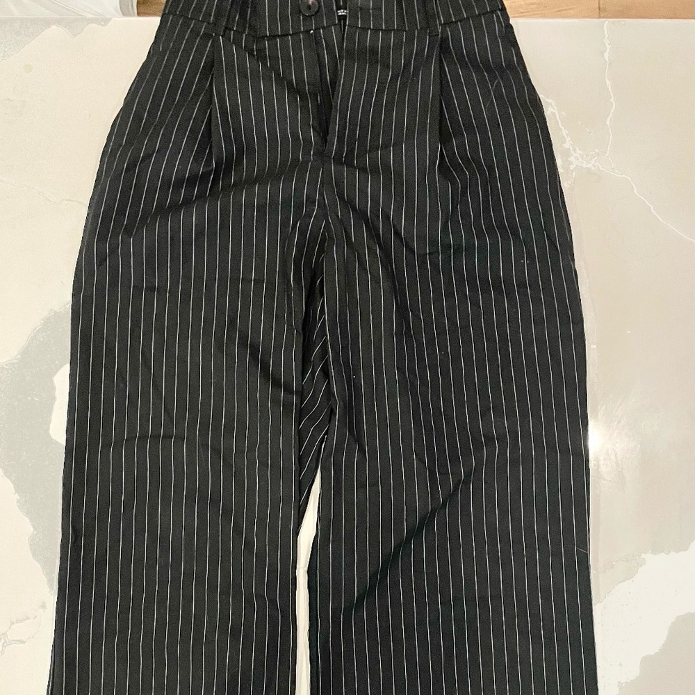 High rise Pin Stripe Pants